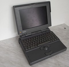Apple PowerBook 145B